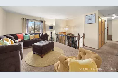 2140 Sandburg Drive, Aurora, IL 60506 - Photo 5