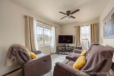 2140 Sandburg Drive, Aurora, IL 60506 - Photo 15