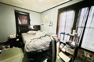 208 W 12th St, Streator, IL 61364 - Photo 11