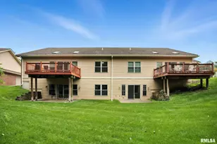 1013 2nd St Ct, Moline, IL 61265 - Photo 23