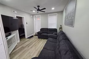 2436 S Trumbull Ave, Chicago, IL 60623 - Photo 7