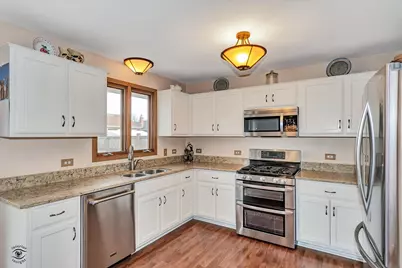 2909 Bisbee Drive, Joliet, IL 60432 - Photo 7