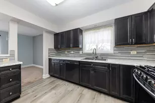 [Address not provided], Naperville, IL 60563 - Photo 3