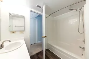 [Address not provided], Naperville, IL 60563 - Photo 19