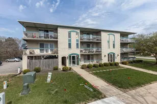 [Address not provided], Naperville, IL 60563 - Photo 27