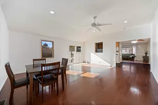 [Address not provided], Carol Stream, IL 60188 - Photo 11