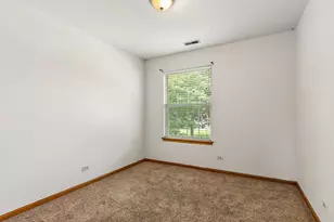 1440 Eliot Trail, Elgin, IL 60120 - Photo 9