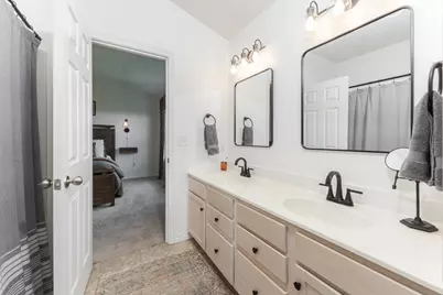 2804 Longmeadow Lane, Bloomington, IL 61704 - Photo 31