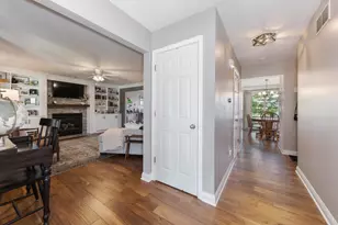 2804 Longmeadow Ln, Bloomington, IL 61704 - Photo 9