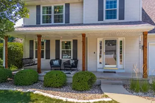 2804 Longmeadow Ln, Bloomington, IL 61704 - Photo 5