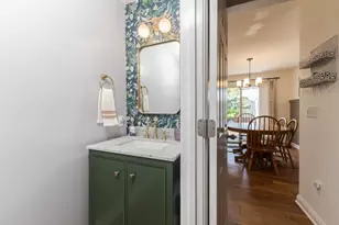 2804 Longmeadow Ln, Bloomington, IL 61704 - Photo 11