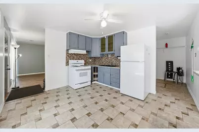 22701 Theodore Avenue, Sauk Village, IL 60411 - Photo 7