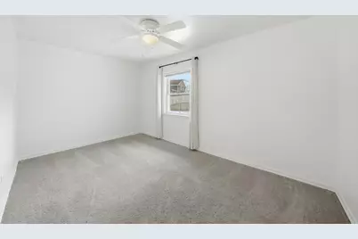 22701 Theodore Avenue, Sauk Village, IL 60411 - Photo 17