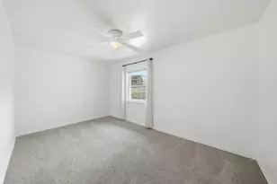 22701 Theodore Ave, Sauk Village, IL 60411 - Photo 17