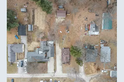 2821 Shadow Road, Momence, IL 60954 - Photo 35