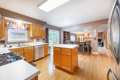 621 Kirkland Drive, Algonquin, IL 60102 - Photo 9