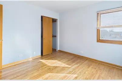755 Dulles Road #E, Des Plaines, IL 60016 - Photo 5