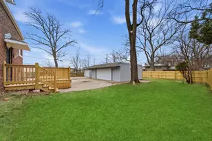 14846 Woodlawn Ave, Dolton, IL 60419 - Photo 9