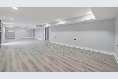 14846 Woodlawn Avenue, Dolton, IL 60419 - Photo 23