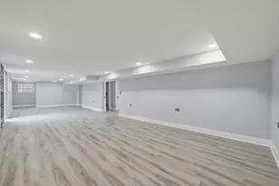 14846 Woodlawn Ave, Dolton, IL 60419 - Photo 23