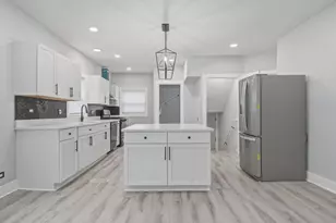 14846 Woodlawn Ave, Dolton, IL 60419 - Photo 13