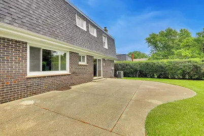 1225 Laurel Avenue, Deerfield, IL 60015 - Photo 55