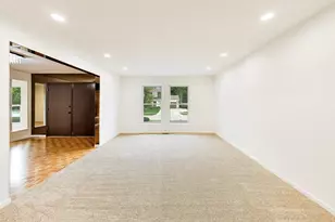 1225 Laurel Ave, Deerfield, IL 60015 - Photo 5