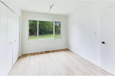 1225 Laurel Avenue, Deerfield, IL 60015 - Photo 13