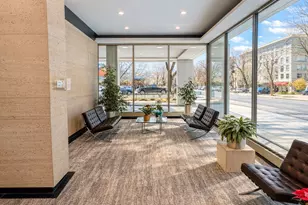 360 W Wellington Ave, Chicago, IL 60657 - Photo 13