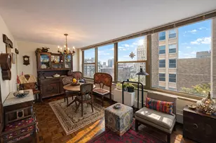 360 W Wellington Ave, Chicago, IL 60657 - Photo 9