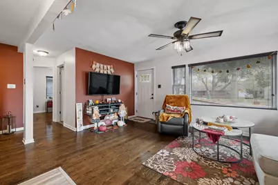 219 Oneill Street, Joliet, IL 60436 - Photo 5