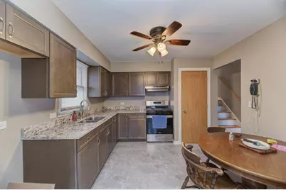 551 N Vista Avenue, Lombard, IL 60148 - Photo 7