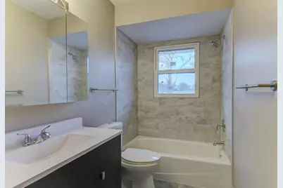 551 N Vista Avenue, Lombard, IL 60148 - Photo 11