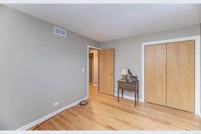 551 N Vista Avenue, Lombard, IL 60148 - Photo 15