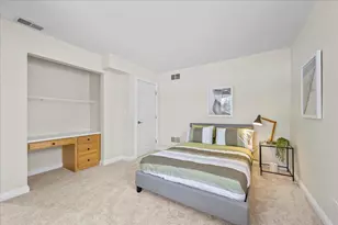 265 Dickens St, Northfield, IL 60093 - Photo 25