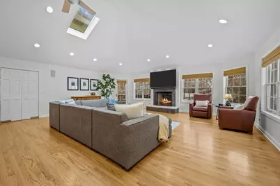 265 Dickens Street, Northfield, IL 60093 - Photo 5