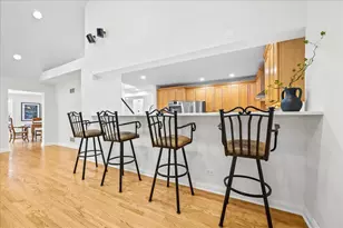 265 Dickens St, Northfield, IL 60093 - Photo 7