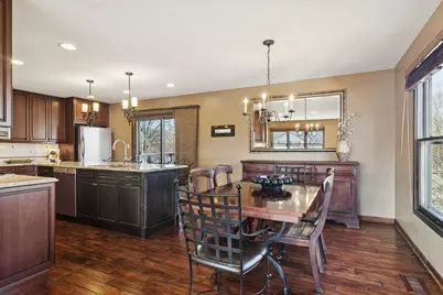 15 Newtown Court E, Buffalo Grove, IL 60089 - Photo 9