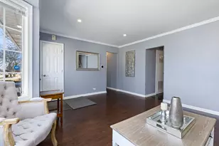 5524 S Bruner St, Hinsdale, IL 60521 - Photo 5