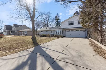 5524 S Bruner Street, Hinsdale, IL 60521 - Photo 3