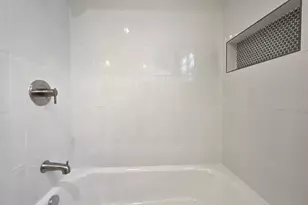 4122 N Kolmar Ave, Chicago, IL 60641 - Photo 15