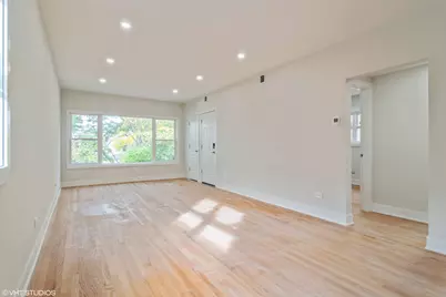 [Address not provided], Chicago, IL 60618 - Photo 3