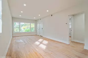 [Address not provided], Chicago, IL 60618 - Photo 3