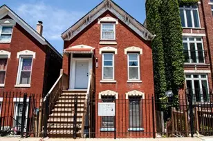 1624 W Beach Ave, Chicago, IL 60622 - Photo 1