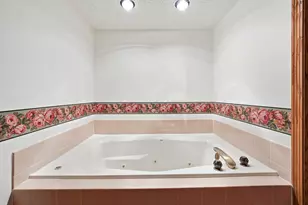 2722 Harbor Dr, Joliet, IL 60431 - Photo 15