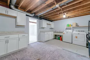 12 Oak Valley Dr, Cary, IL 60013 - Photo 21