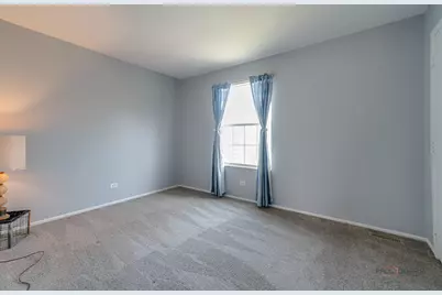 12 Oak Valley Drive, Cary, IL 60013 - Photo 17