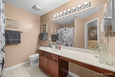 659 S Rosehall Lane, Round Lake, IL 60073 - Photo 13