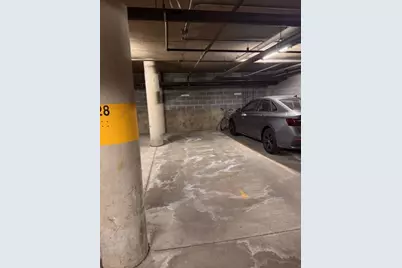 939 W Huron Street #401, Chicago, IL 60642 - Photo 19