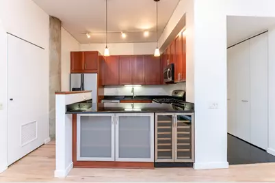 939 W Huron Street #401, Chicago, IL 60642 - Photo 5